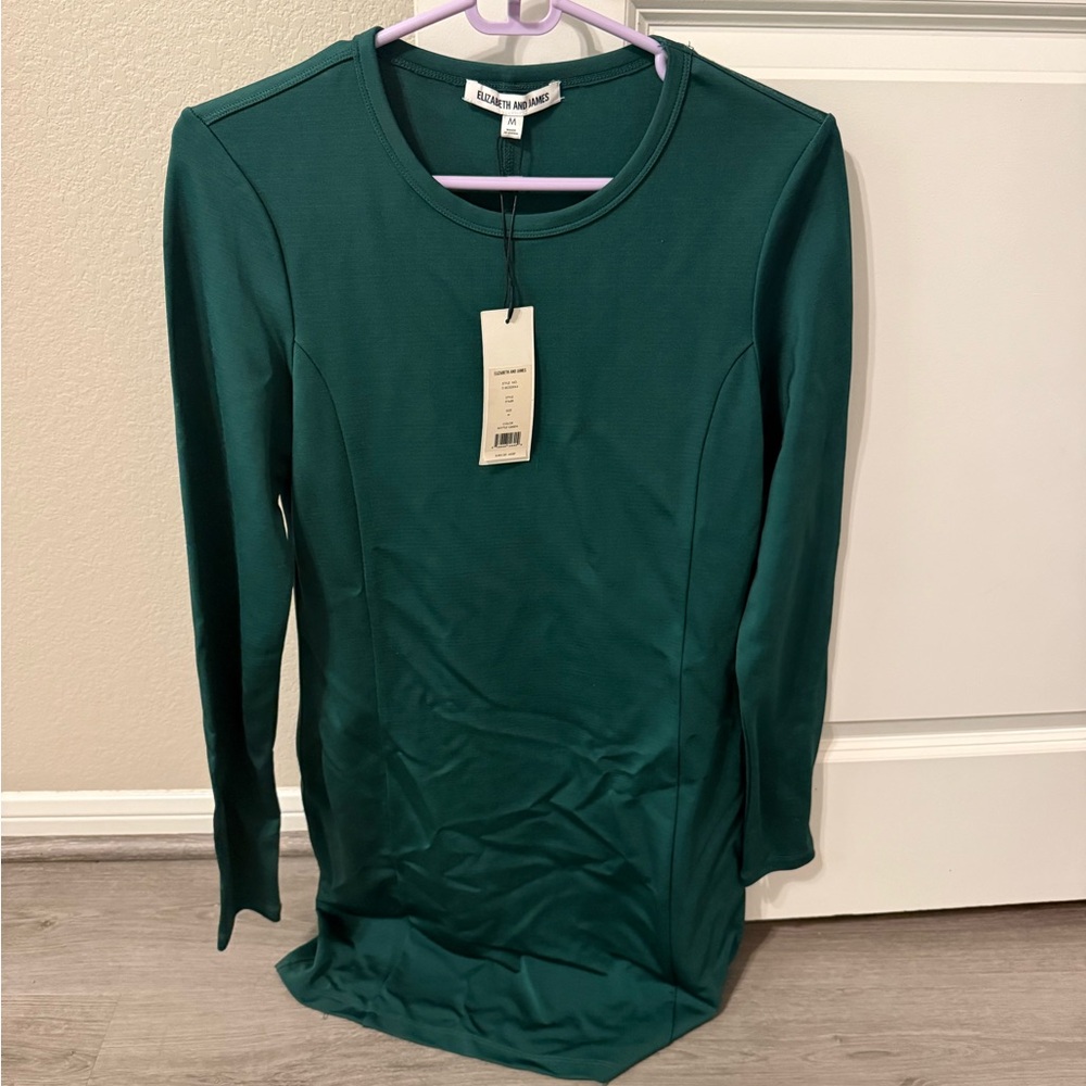NWT Elizabeth and James Dress size M